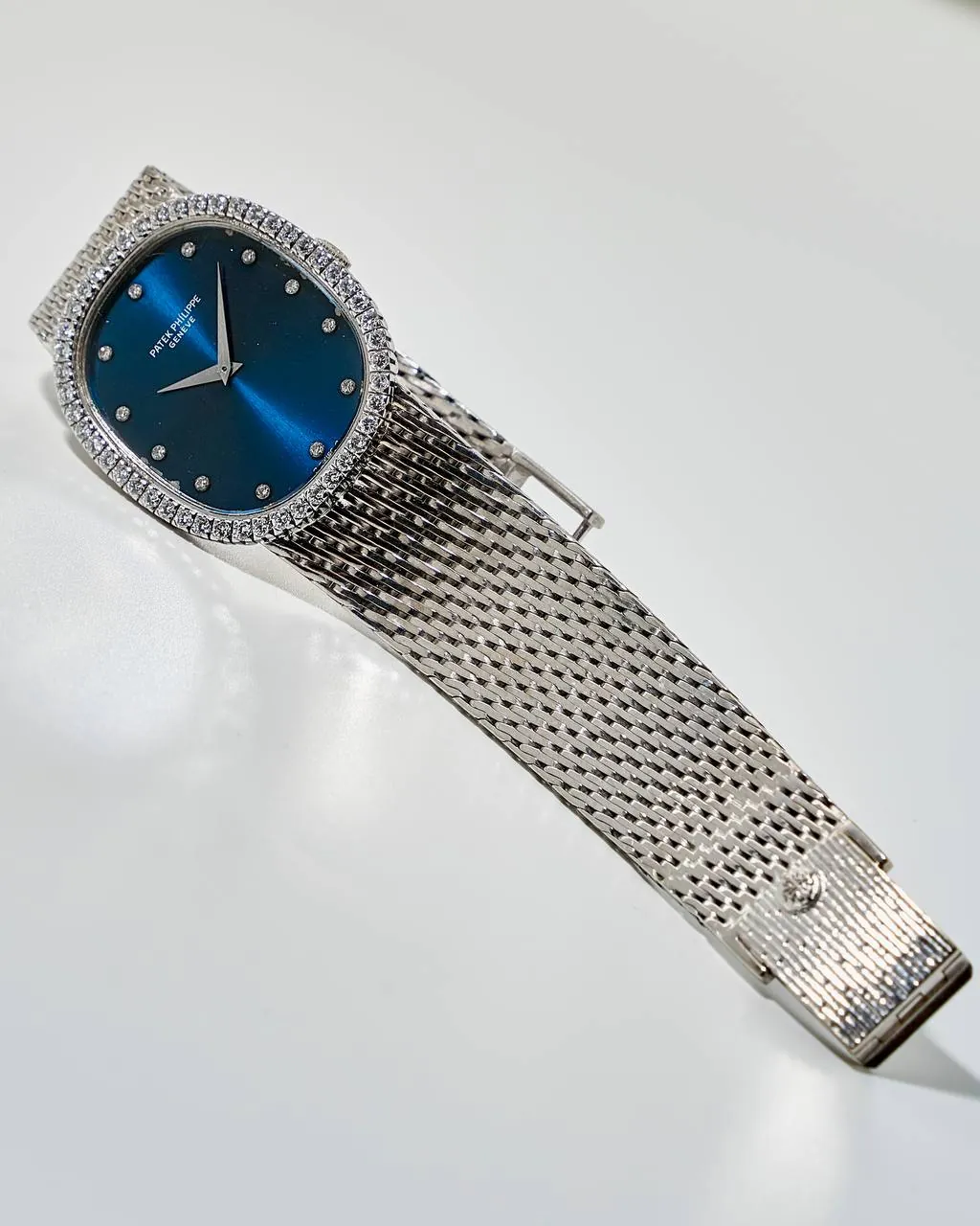 Patek Philippe Golden Ellipse Diamonds 3748 White Gold – 8
