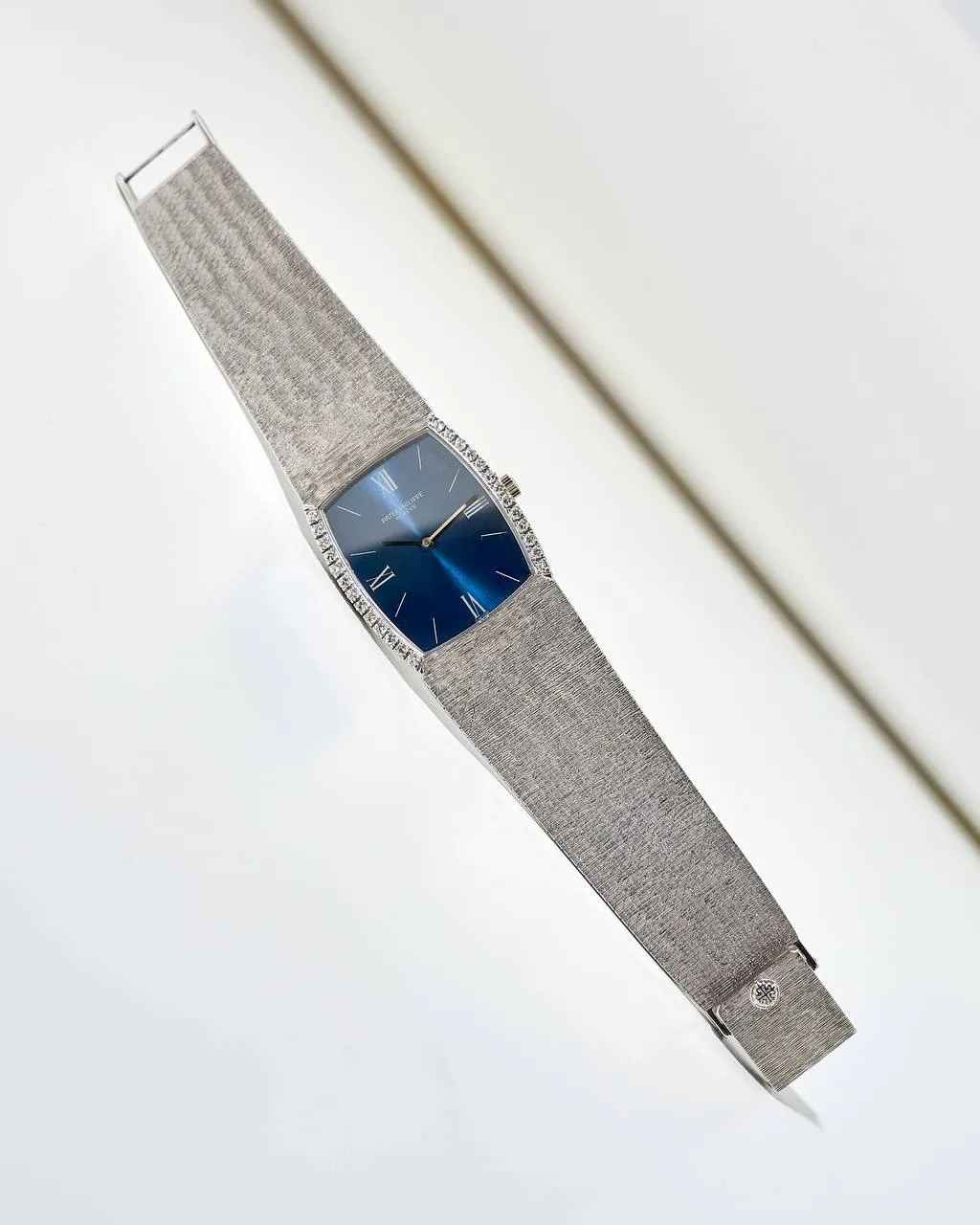 Patek Philippe Gondolo White Gold and Diamonds 3528 – 5