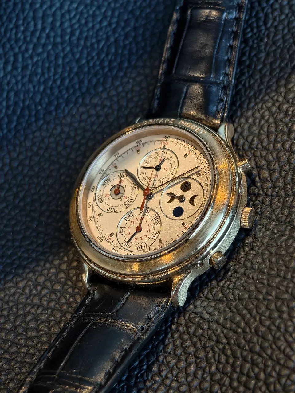 Audemars Piguet Perpetual Calendar Chronograph 25695 – 8