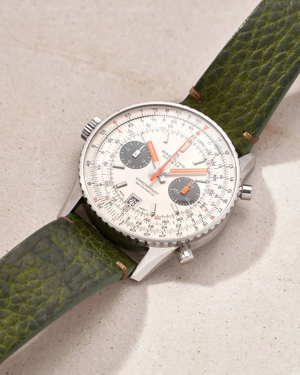 Breitling Vintage Navitimer 8808 Chronograph – 2