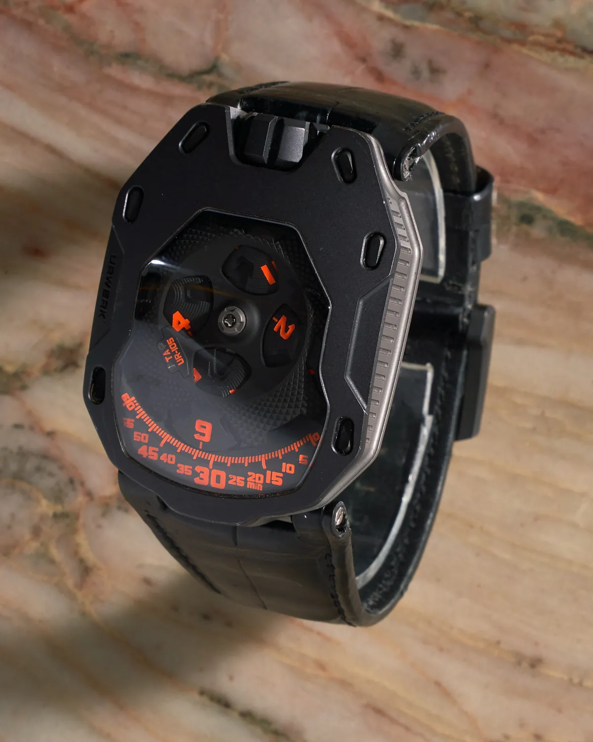 Urwerk Satellite UR-105 TA Clockwork Orange LE – 10