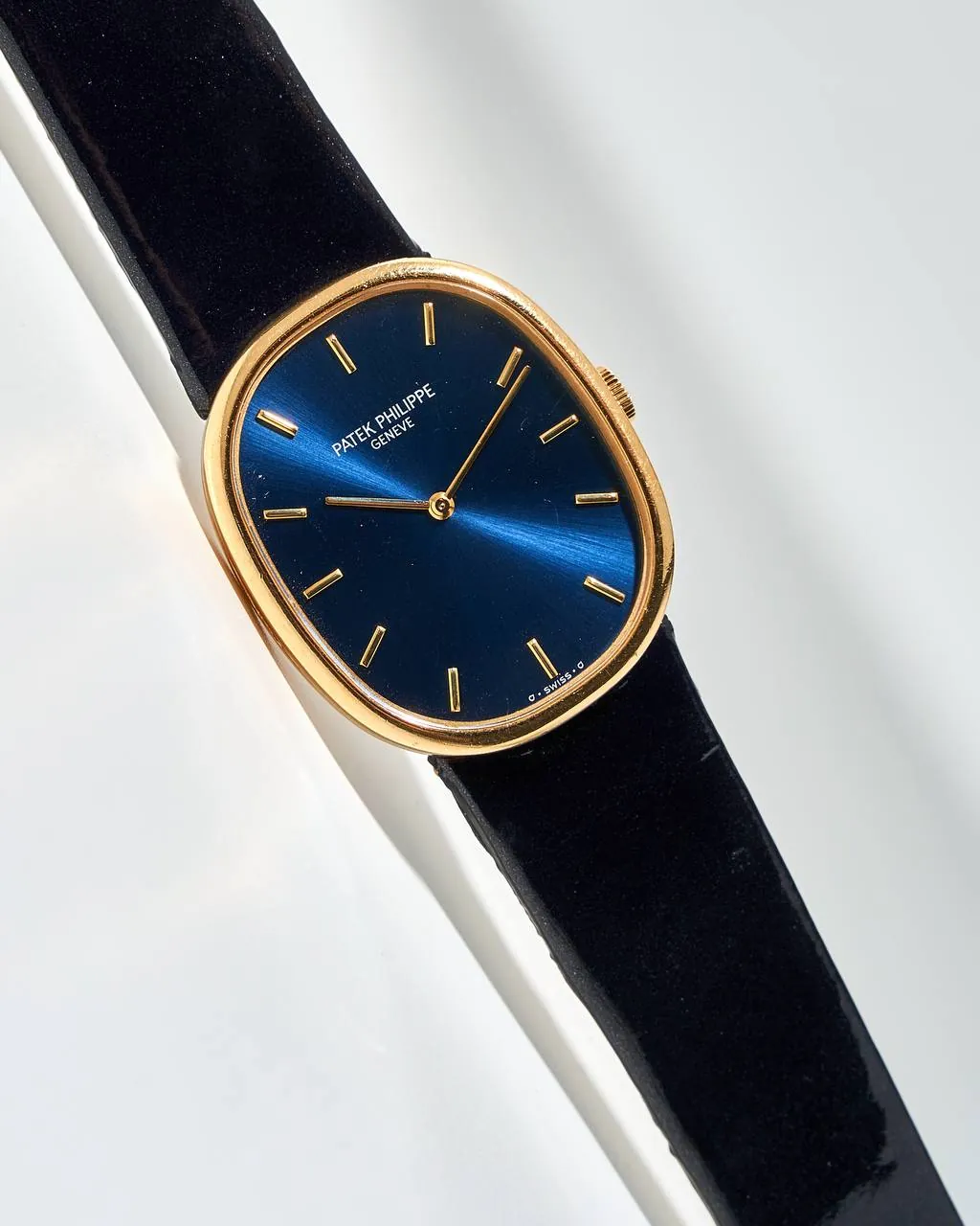Patek Philippe Golden Ellipse 3848 – 2