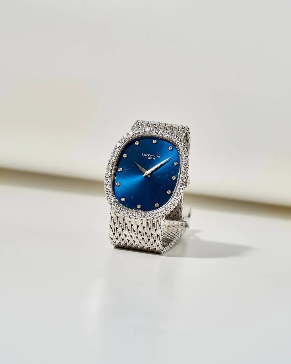 Patek Philippe Golden Ellipse Diamonds 3748 White Gold
