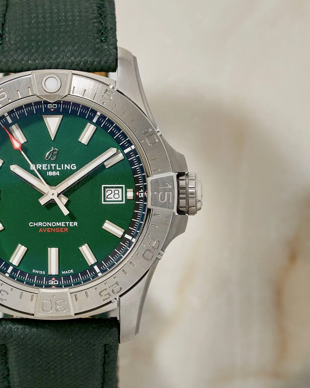 Breitling Avenger Automatic 42mm – 2
