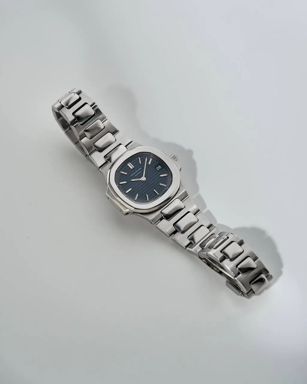 Patek Philippe Nautilus 4700 Ladies – 9