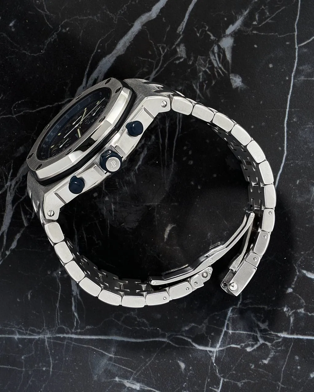 Audemars Piguet Royal Oak Offshore Chronograph 25721 – 10