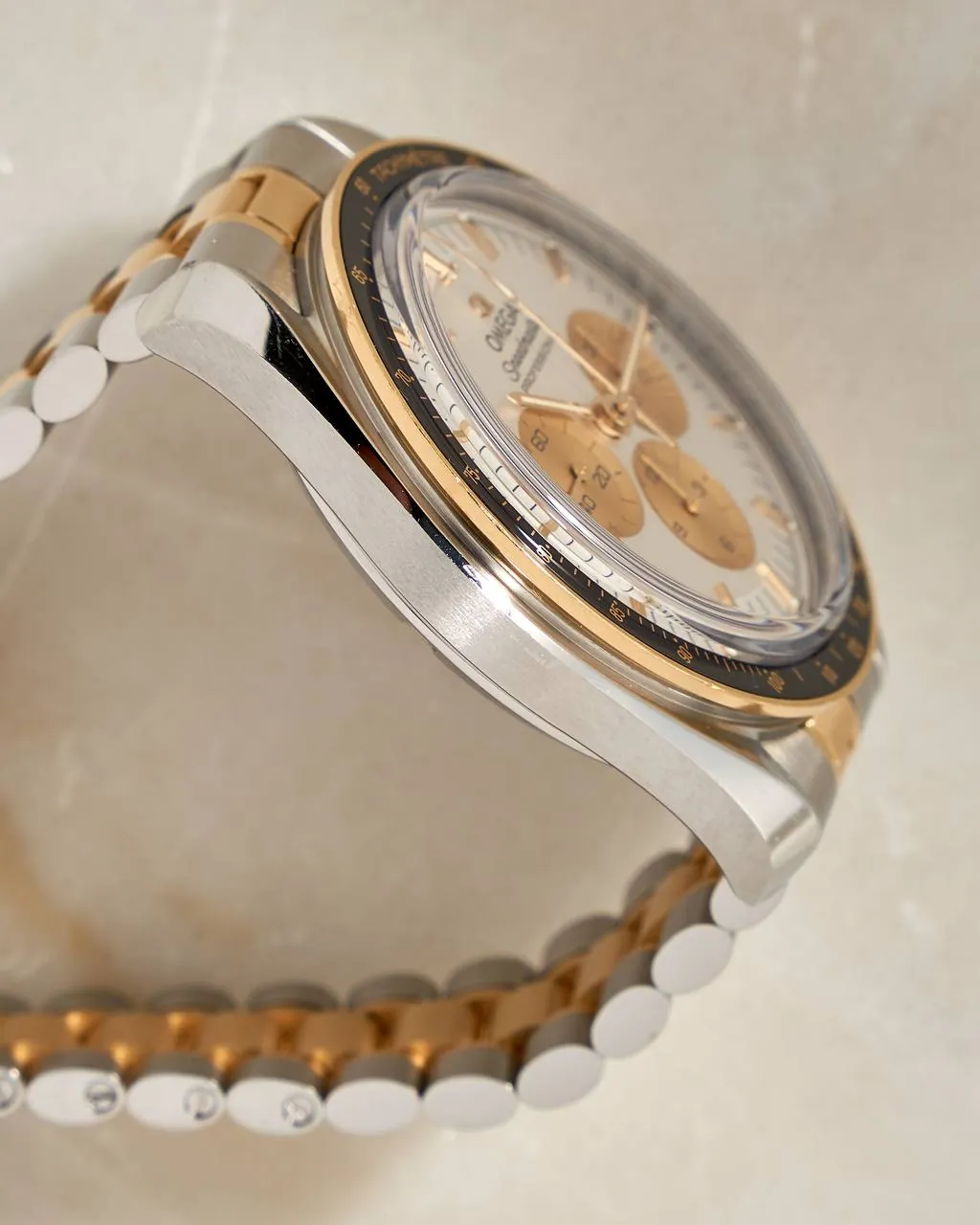 Omega Speedmaster Moonwatch Professional 42mm – 8