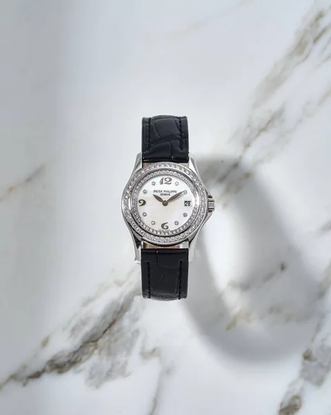 Patek Philippe Lady's Calatrava Diamond MoP Dial White Gold 4906