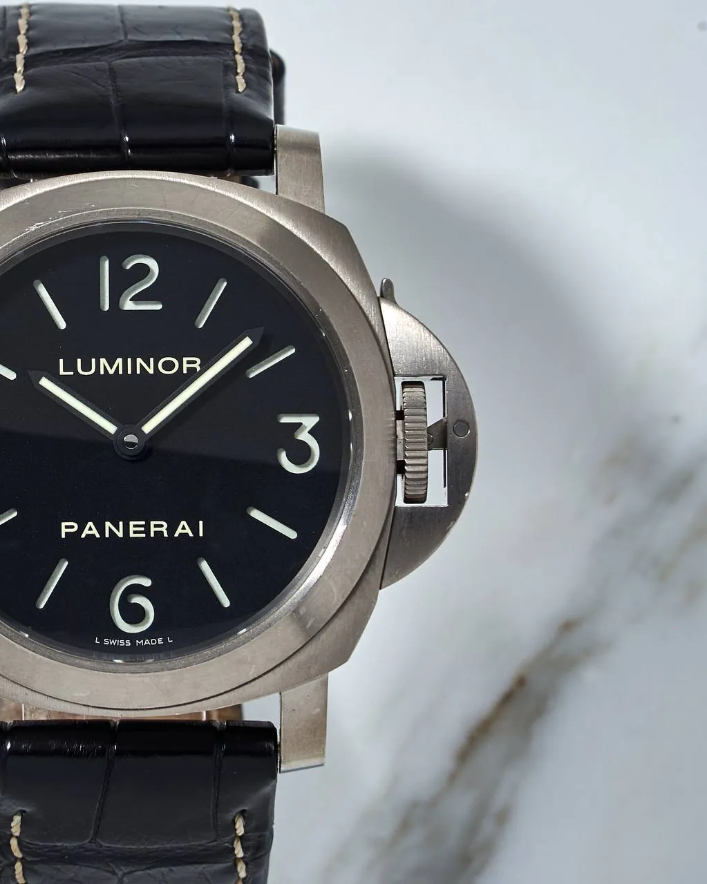 Panerai Luminor Base Titanium PAM176 – 2