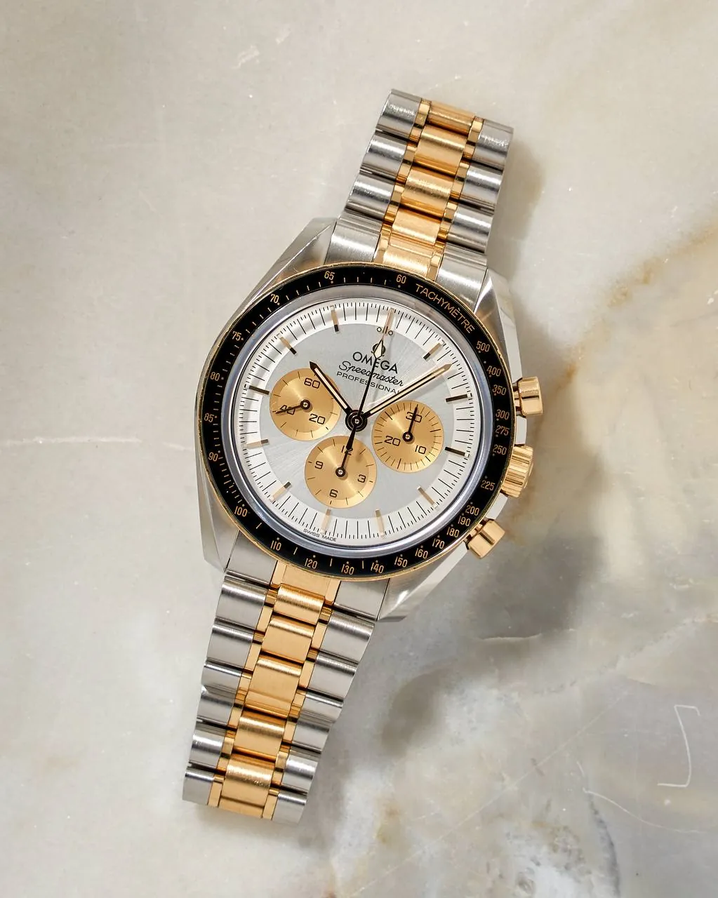 Omega Speedmaster Moonwatch Professional 42mm – 12