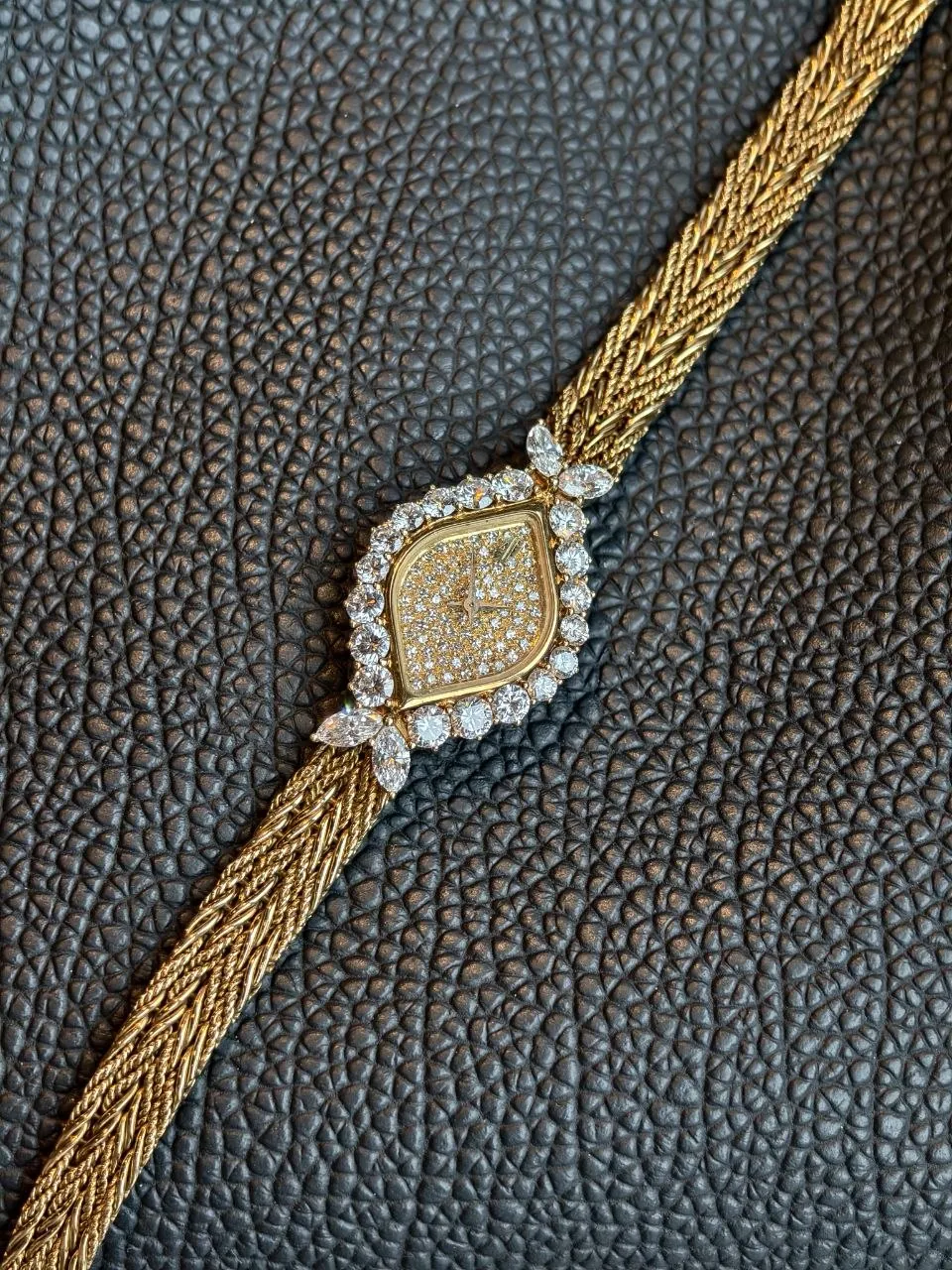 Audemars Piguet Ladies Vintage Diamonds – 7