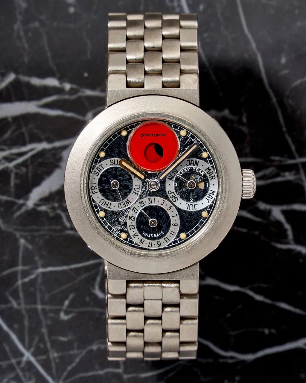 Gerald Genta Perpetual Calendar Moonphase Titanium – 2