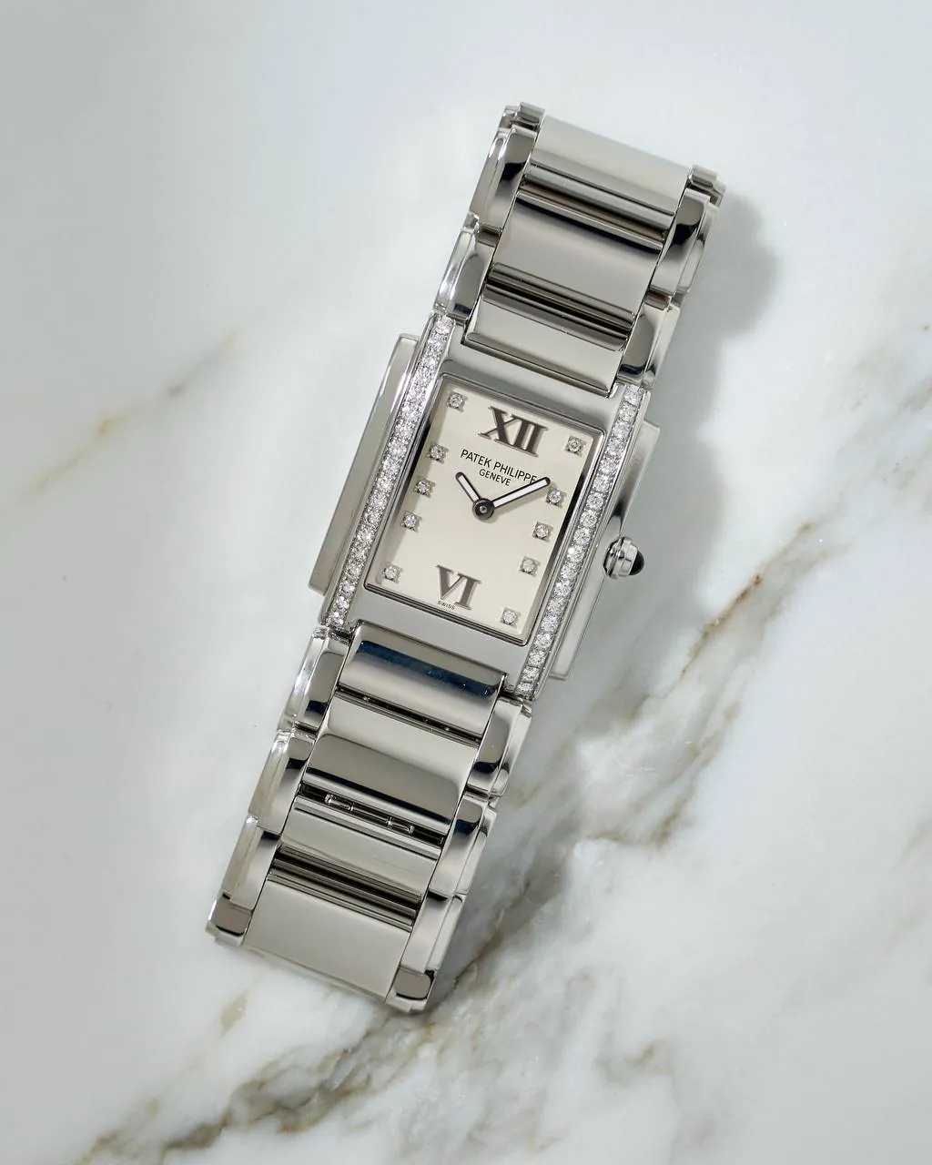 Patek Philippe Twenty~4 4910 – 4