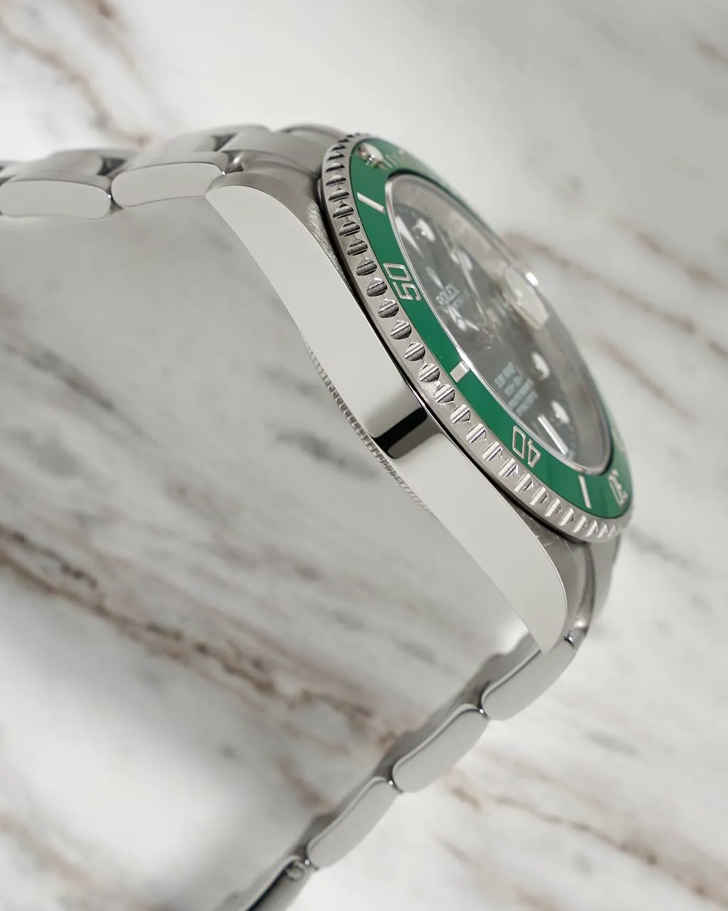 Rolex Submariner Date Hulk 40mm 116610LV – 7