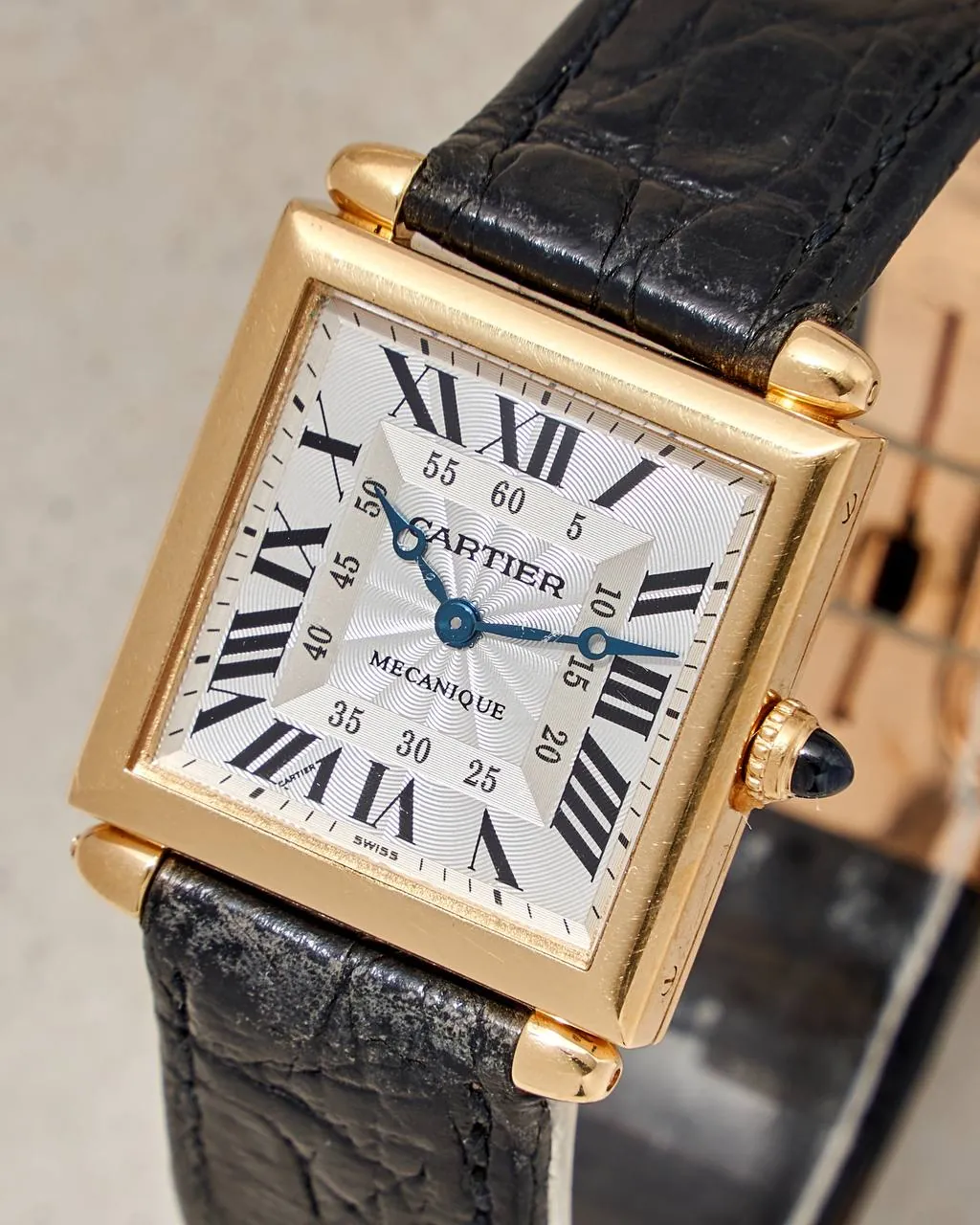 Cartier Tank Obus 2380 – 3