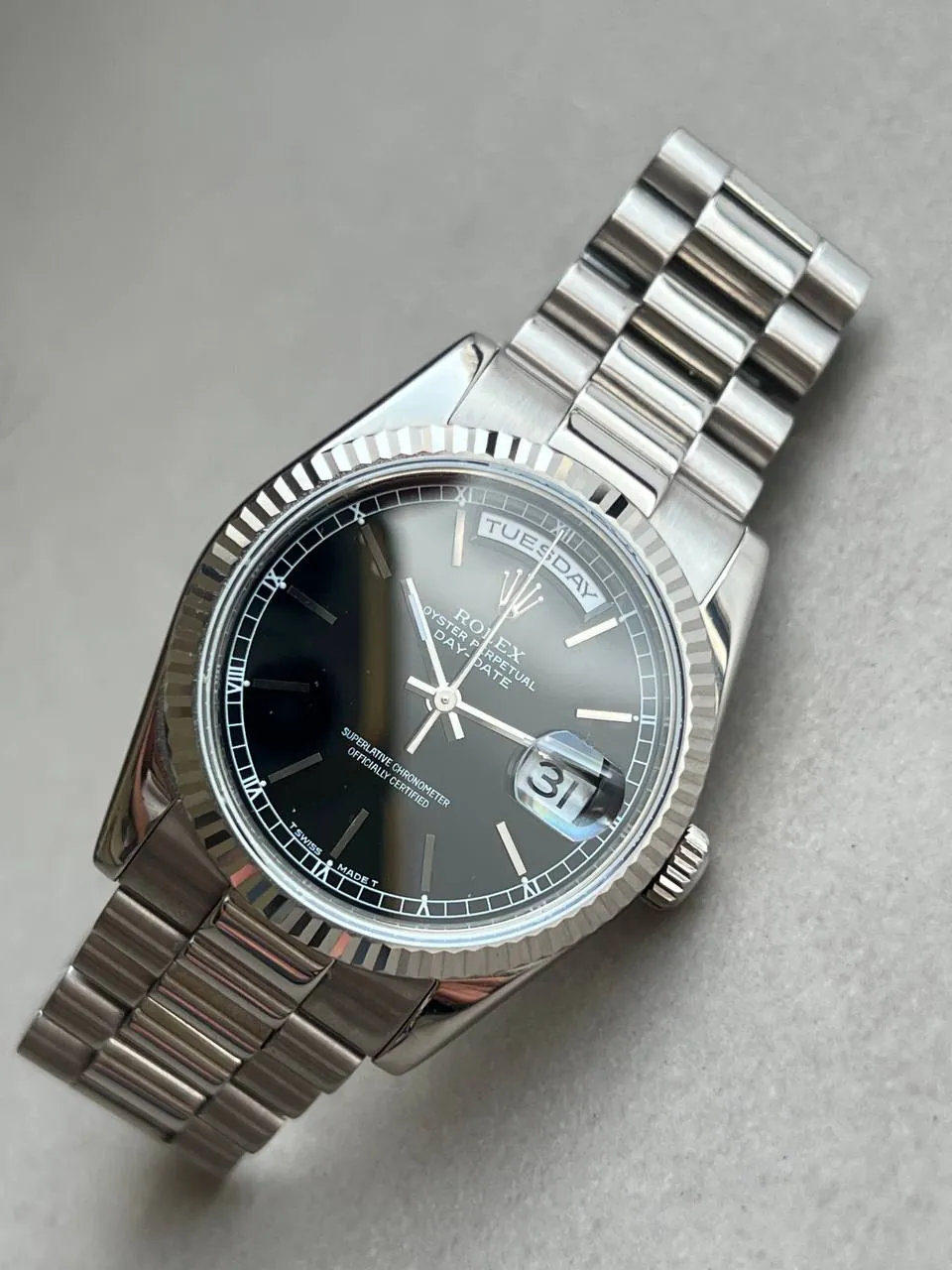 Rolex Oyster Perpetual Day-Date 36mm White Gold 118239 V Series – 4