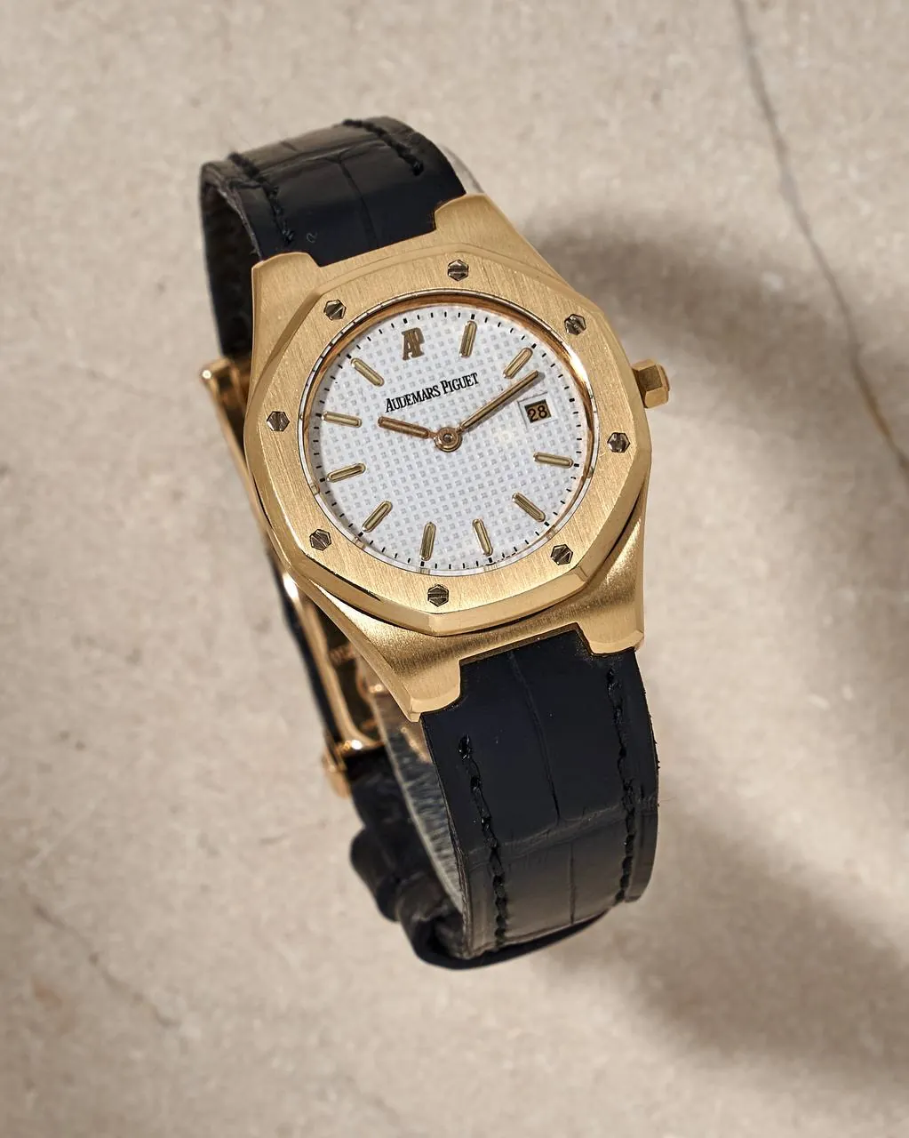 Audemars Piguet Royal Oak Lady Quartz 66800 – 12