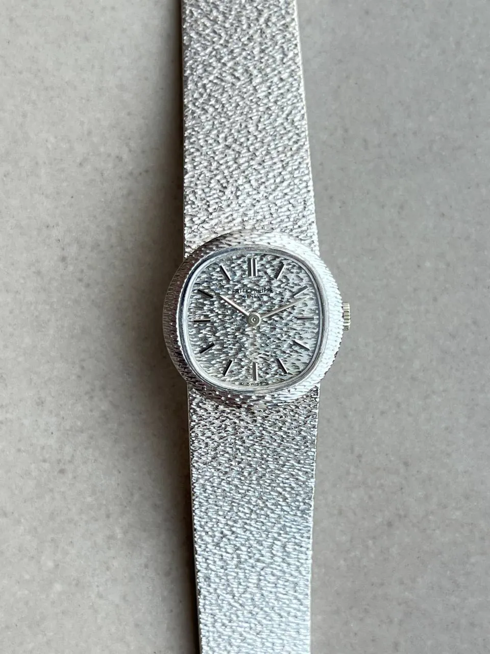 Patek Philippe Golden Ellipse White Gold 4139 – 3