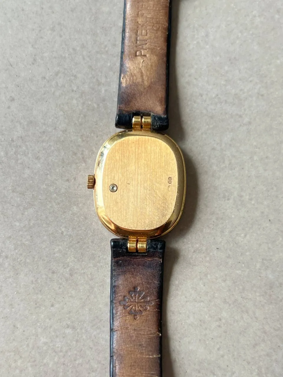 Patek Philippe Golden Ellipse Diamond 4698 – 2