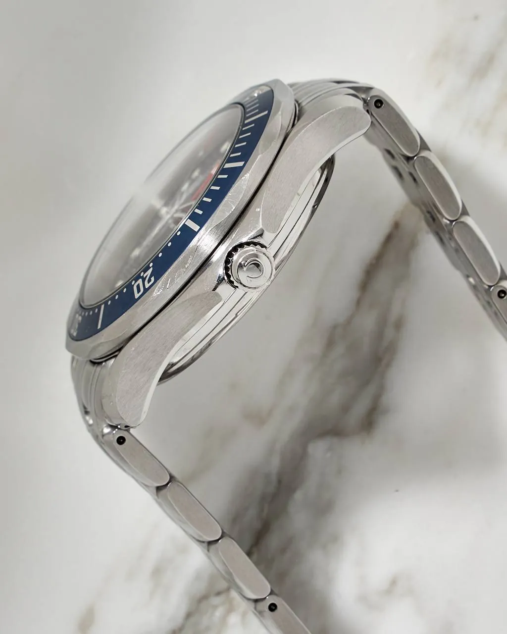 Omega Seamaster Professional GMT 300 M – 5