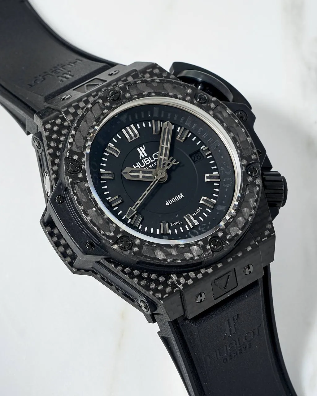 Hublot King Power Oceanographic 4000 Carbon – 9