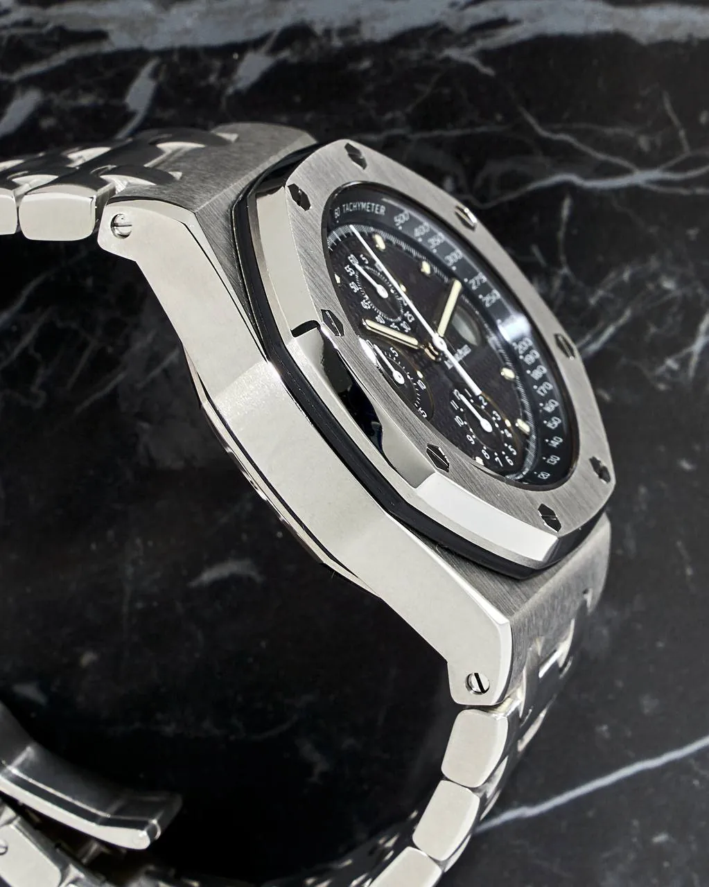 Audemars Piguet Royal Oak Offshore Chronograph 25721 – 7
