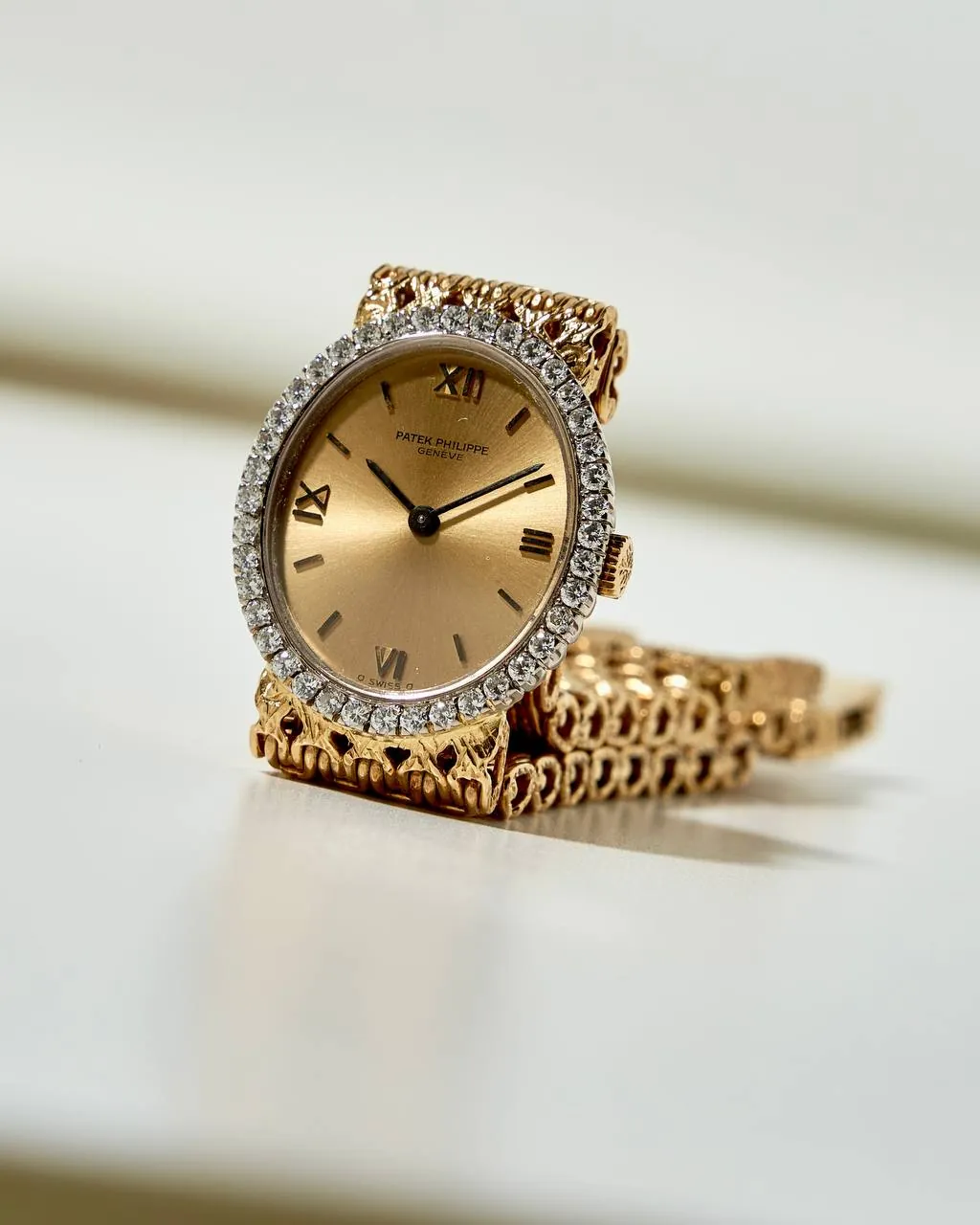 Patek Philippe Golden Lady Ellipse 4178 – 5